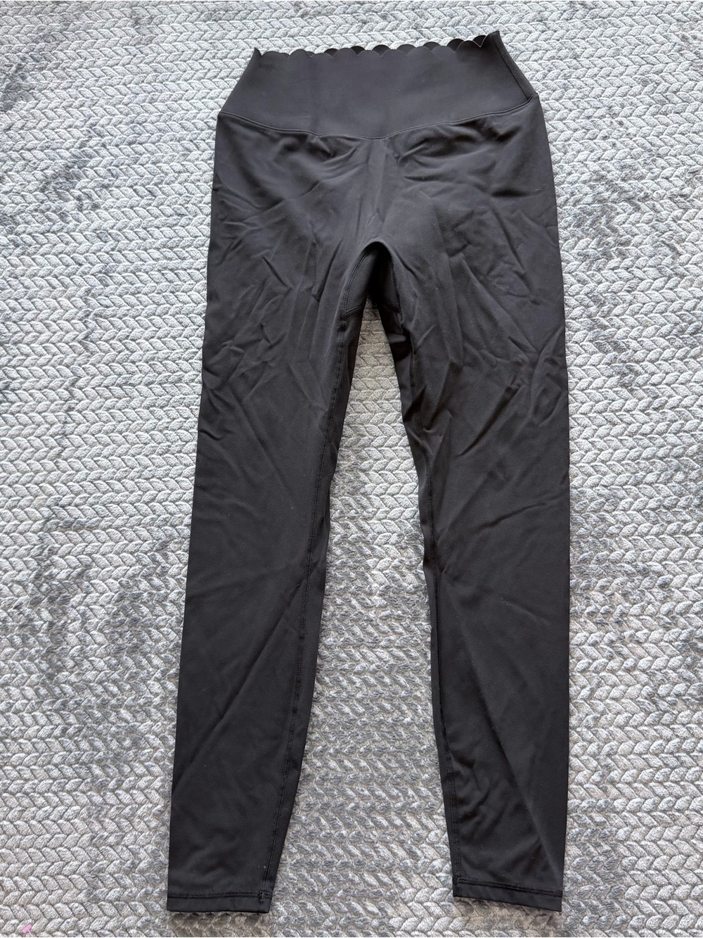 Buffbunny Collection Rosa Scalloped Waist Leggings Black Size Medium - Picture 1 of 9